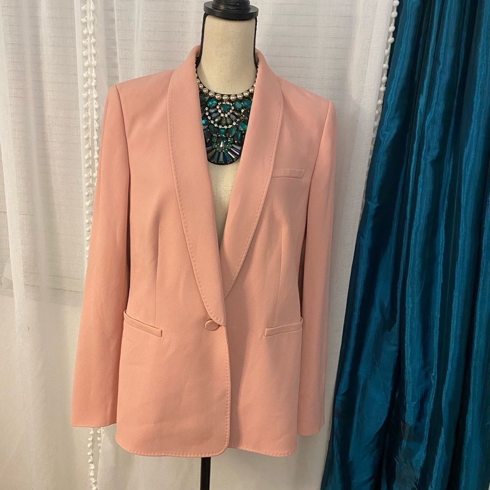Escada pink woman’s blazer, size 42 European ( 8-10)